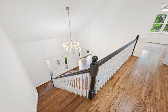 6013 Landmark Pl, Brentwood, TN 37027