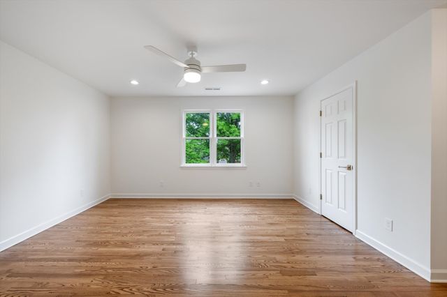 6013 Landmark Pl, Brentwood, TN 37027