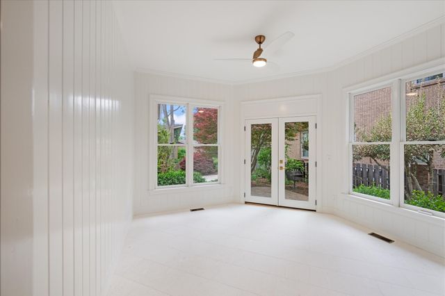 6013 Landmark Pl, Brentwood, TN 37027