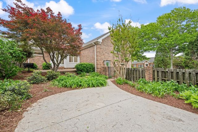 6013 Landmark Pl, Brentwood, TN 37027