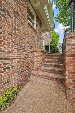 6013 Landmark Pl, Brentwood, TN 37027