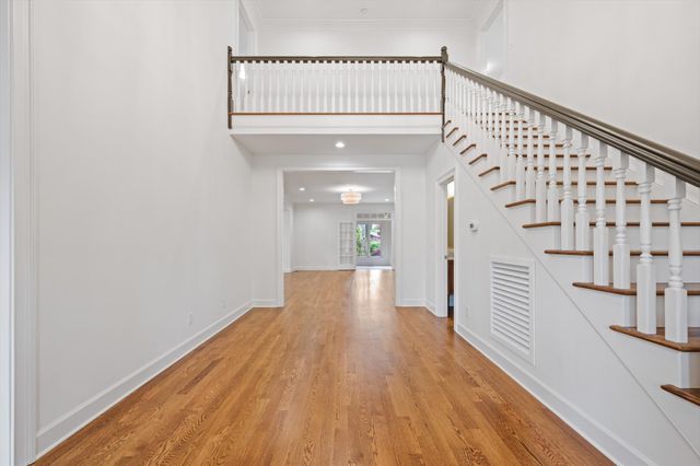 6013 Landmark Pl, Brentwood, TN 37027