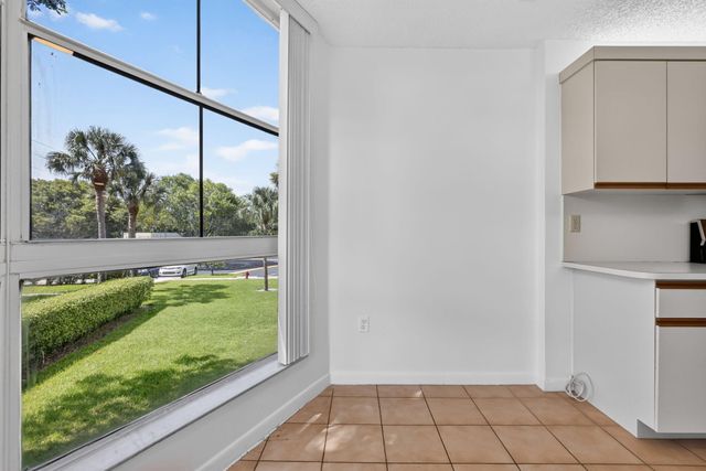 5936 MORNINGSTAR Circle 205, Delray Beach, FL 33484