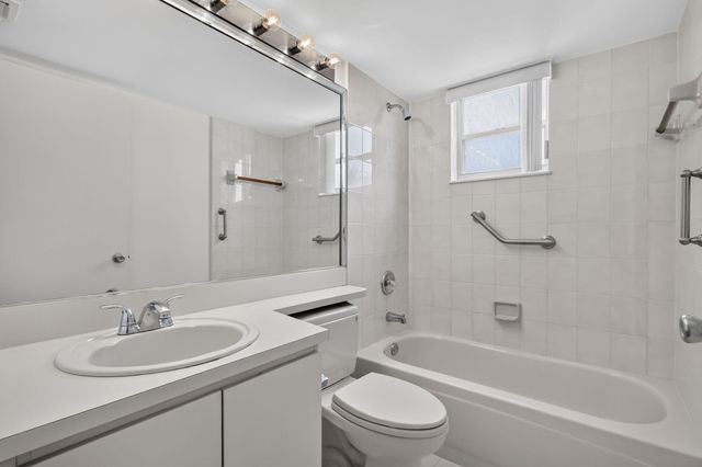 5936 MORNINGSTAR Circle 205, Delray Beach, FL 33484