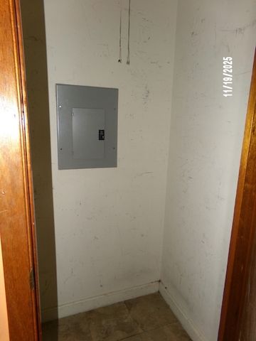 8803 Ogden Avenue, Brookfield, IL 60513