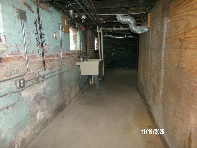 8803 Ogden Avenue, Brookfield, IL 60513