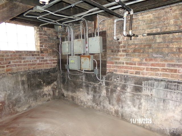 8803 Ogden Avenue, Brookfield, IL 60513