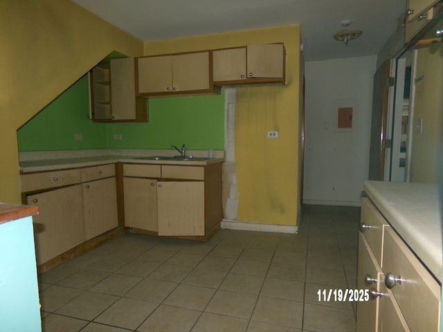 8803 Ogden Avenue, Brookfield, IL 60513