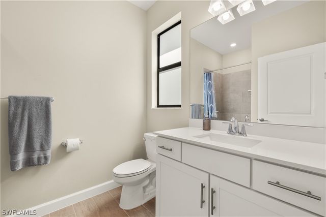 18651 Ives DR, Estero, FL 33928