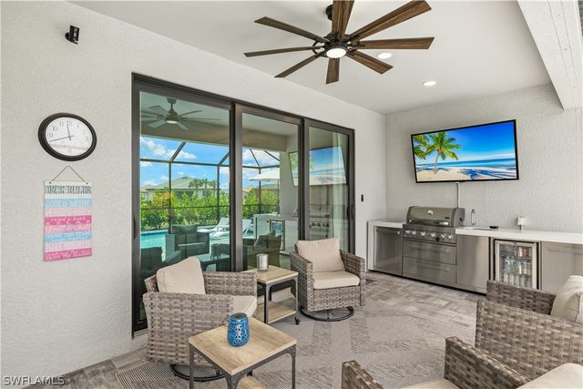 18651 Ives DR, Estero, FL 33928