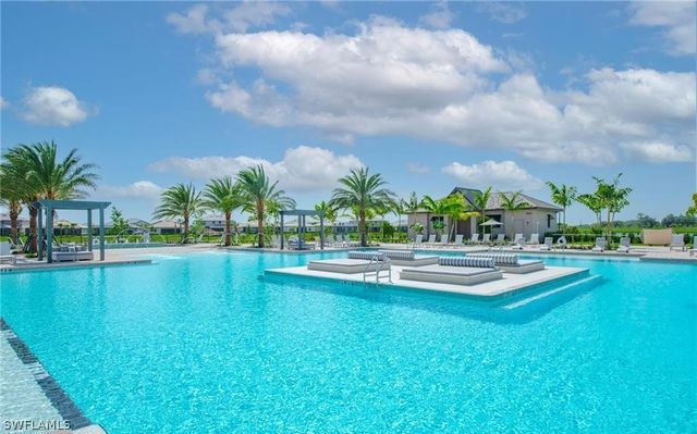 18651 Ives DR, Estero, FL 33928