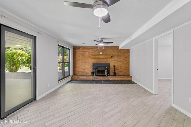235 S Ridge Rd, Knoxville, TN 37920