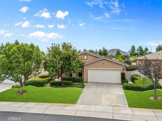 266 Bridle Trail, Beaumont, CA 92223