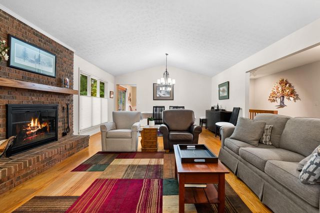 444 Burr Oak Drive, Ann Arbor, MI 48103