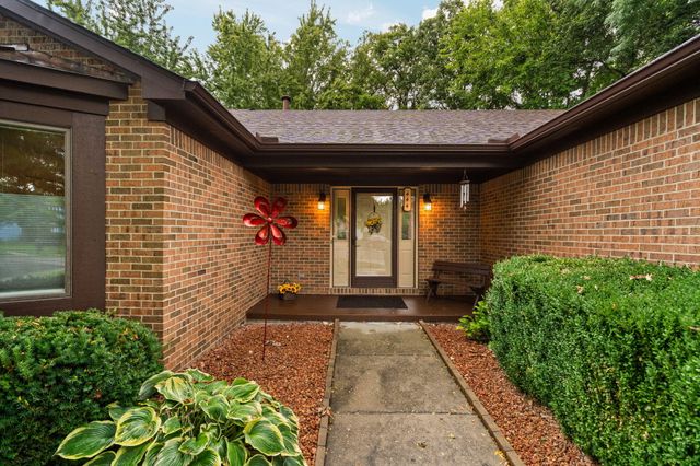 444 Burr Oak Drive, Ann Arbor, MI 48103
