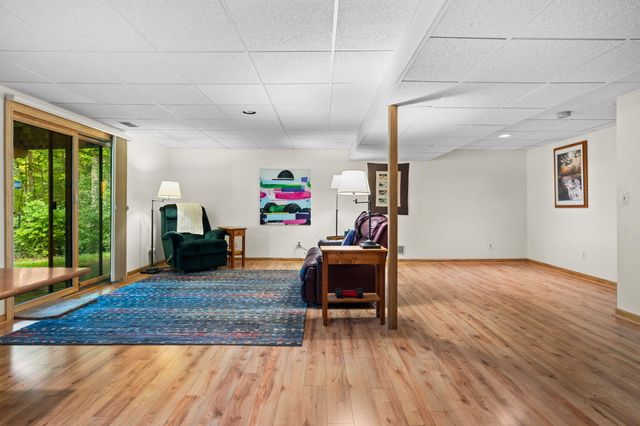 444 Burr Oak Drive, Ann Arbor, MI 48103