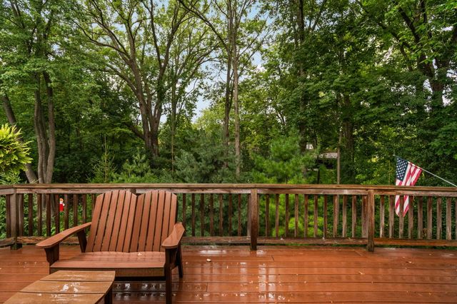 444 Burr Oak Drive, Ann Arbor, MI 48103