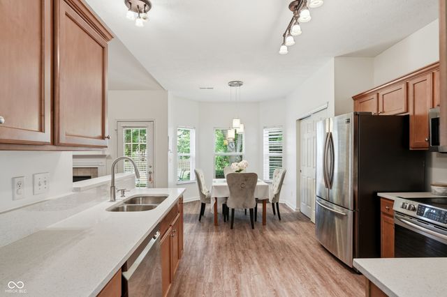 5876 Lost Oaks Drive, Carmel, IN 46033