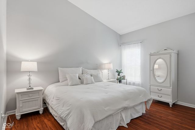 5876 Lost Oaks Drive, Carmel, IN 46033