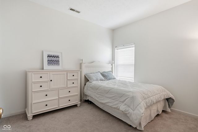 5876 Lost Oaks Drive, Carmel, IN 46033