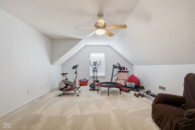 5876 Lost Oaks Drive, Carmel, IN 46033