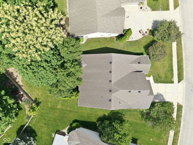 5876 Lost Oaks Drive, Carmel, IN 46033
