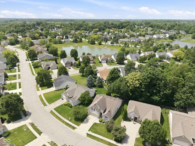 5876 Lost Oaks Drive, Carmel, IN 46033