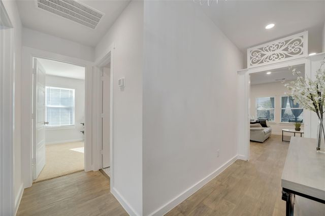 120 Rosa RD, San Marcos, TX 78666