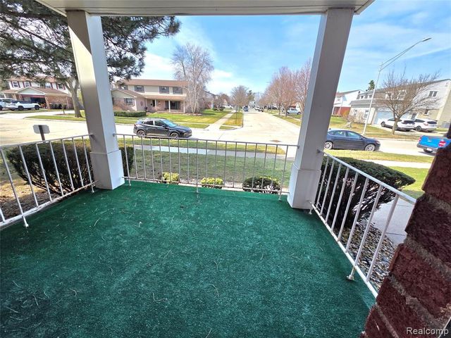 1891 Baldwin Drive 4, Trenton, MI 48183