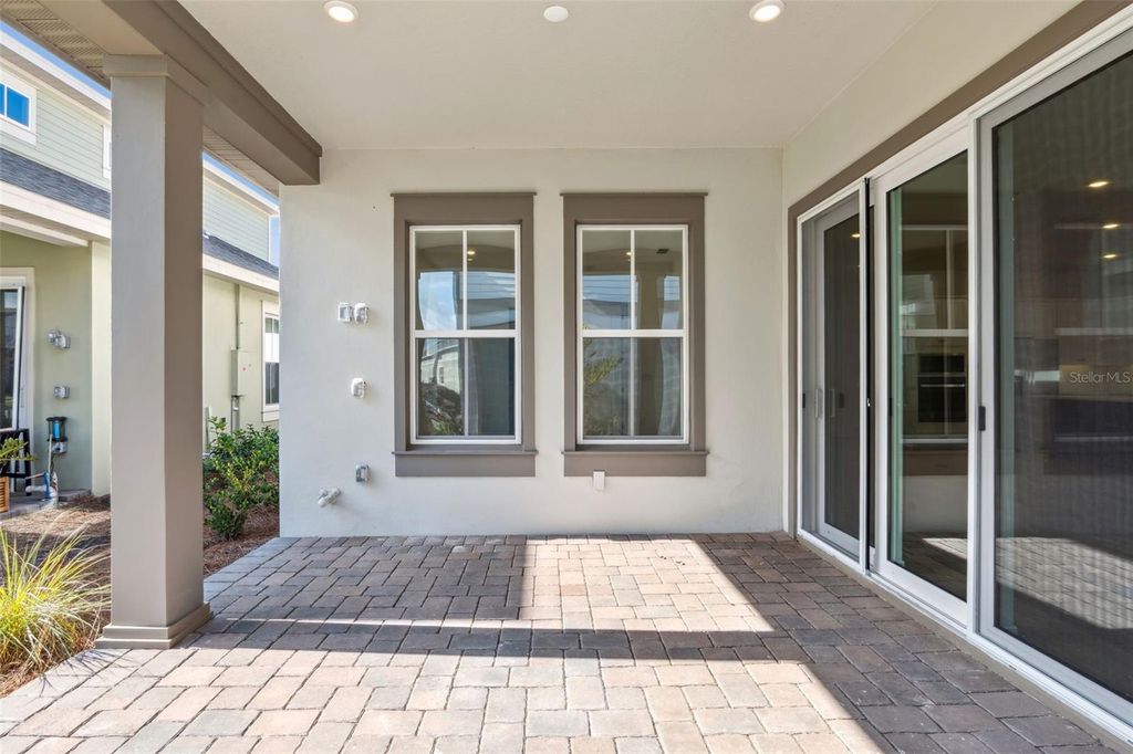 Image 32 of property listing at 10272 FIDDLEY ALLEY, Orlando, FL 32827