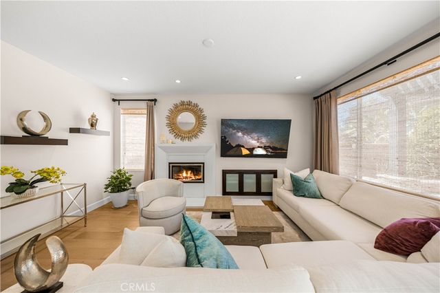 10935 Osterman Avenue, Tustin, CA 92782