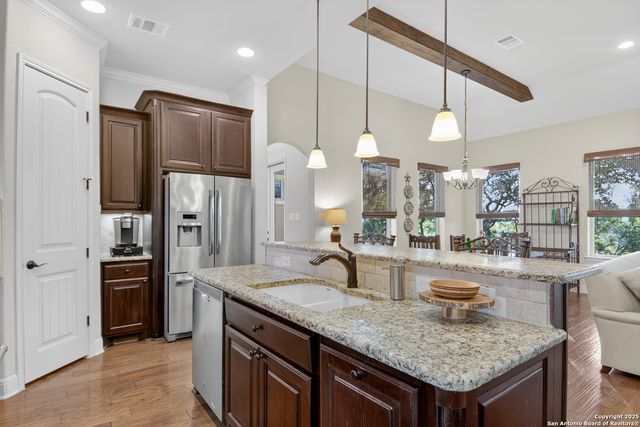 909 Adriatic, Universal City, TX 78148