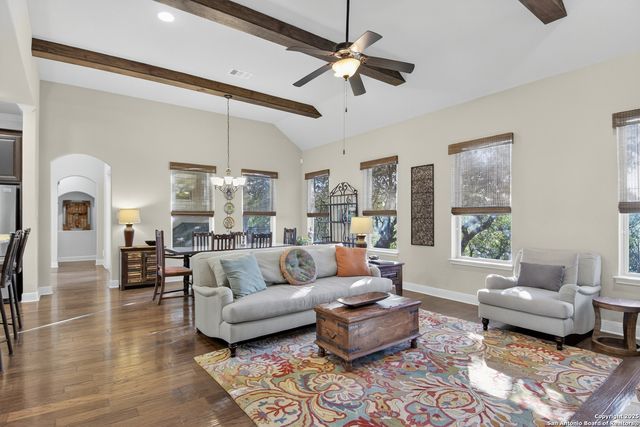 909 Adriatic, Universal City, TX 78148