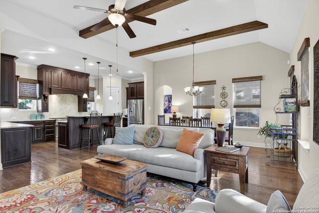 909 Adriatic, Universal City, TX 78148