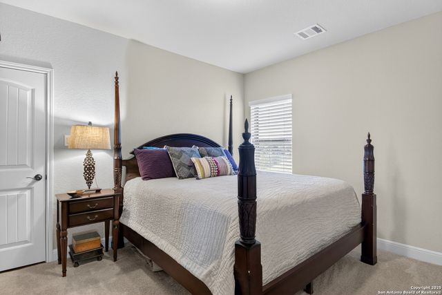 909 Adriatic, Universal City, TX 78148