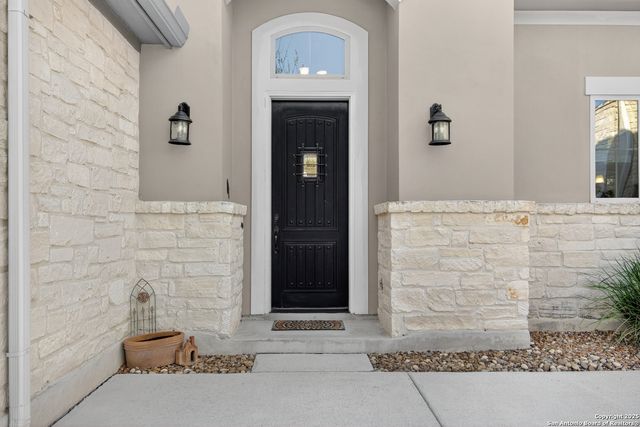 909 Adriatic, Universal City, TX 78148