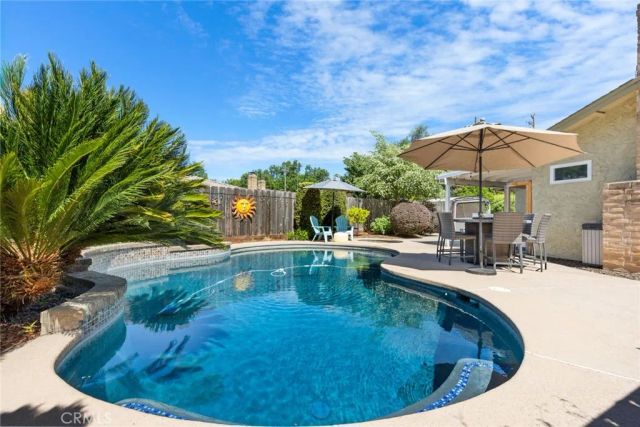 2 Vermillion Circle, Chico, CA 95928