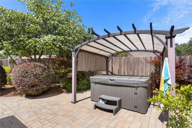 2 Vermillion Circle, Chico, CA 95928