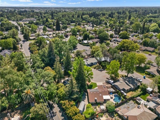 2 Vermillion Circle, Chico, CA 95928