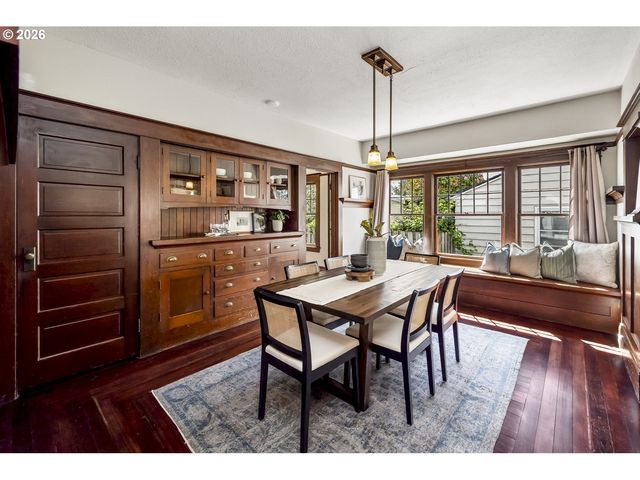 1020 Ne 71ST Ave, Portland, OR 97213