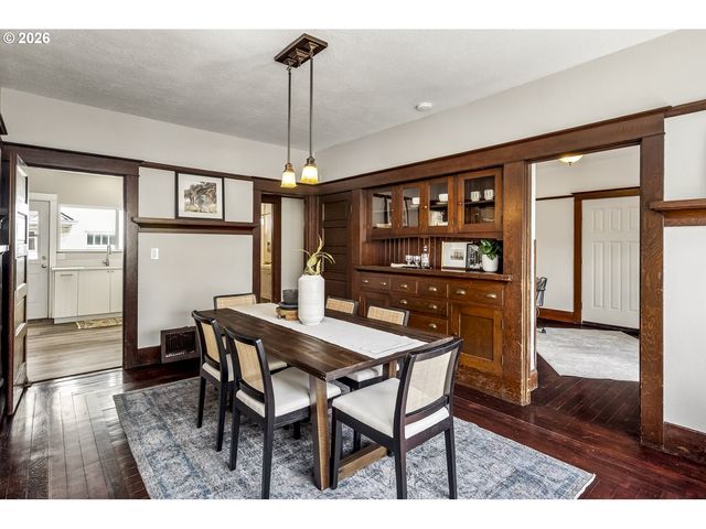 1020 Ne 71ST Ave, Portland, OR 97213