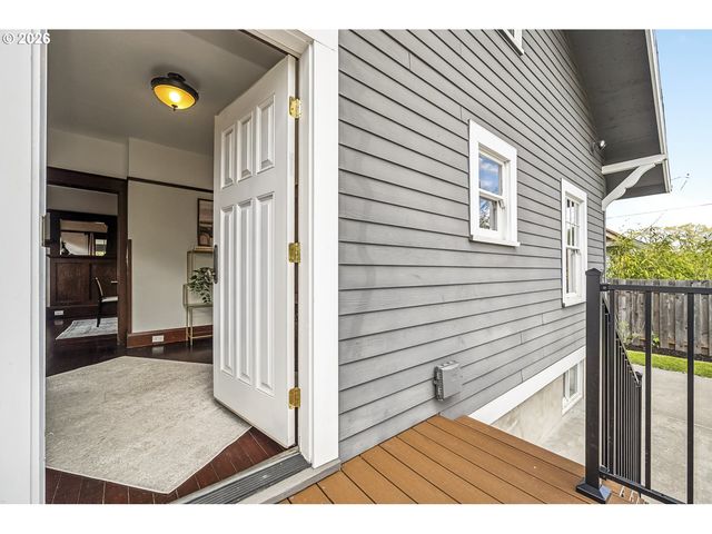 1020 Ne 71ST Ave, Portland, OR 97213