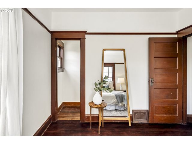 1020 Ne 71ST Ave, Portland, OR 97213