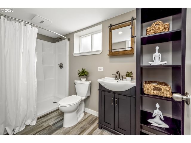 1020 Ne 71ST Ave, Portland, OR 97213