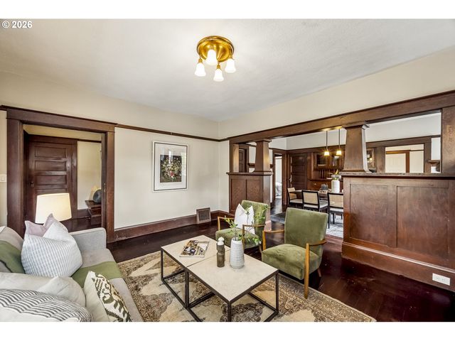 1020 Ne 71ST Ave, Portland, OR 97213