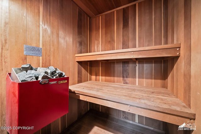 2630 W 72nd Avenue, Anchorage, AK 99502