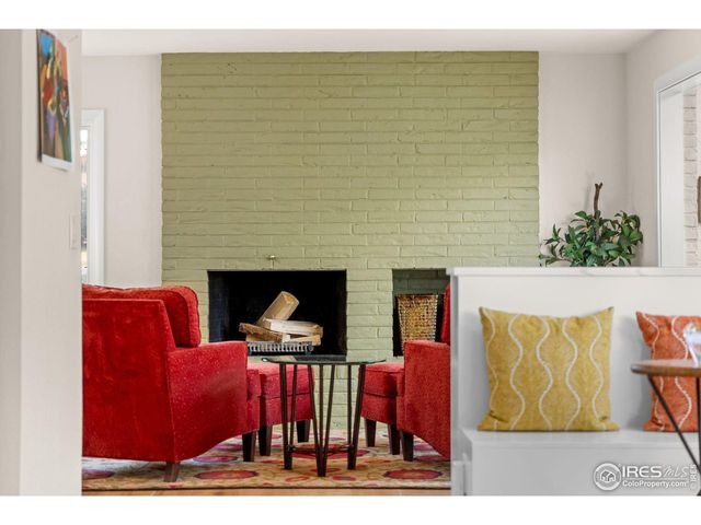 2189 Stonehenge Cir, Lafayette, CO 80026