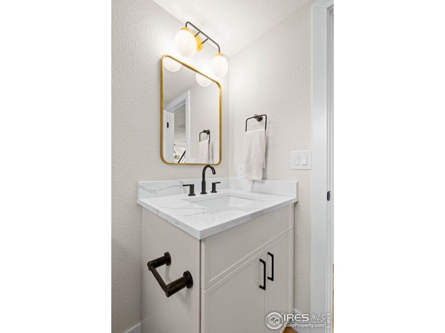 2189 Stonehenge Cir, Lafayette, CO 80026