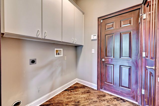 1038 Belmont Park Drive, Union, KY 41091