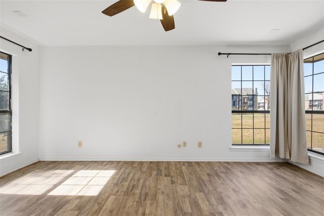 5909 Lake Hubbard Parkway 215, Garland, TX 75043